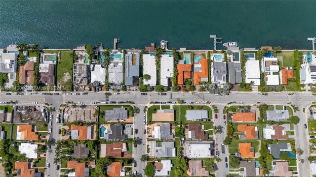 1621 S Treasure Dr, North Bay Village, FL 33141