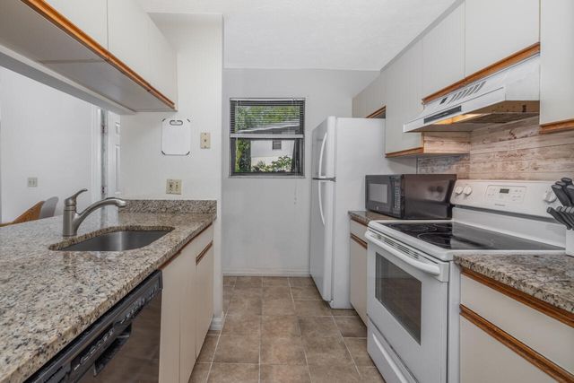 6537 SE Federal Highway 101, Stuart, FL 34997