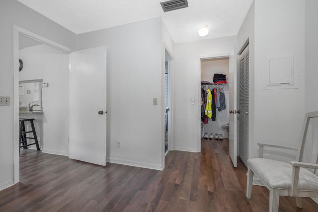 6537 SE Federal Highway 101, Stuart, FL 34997