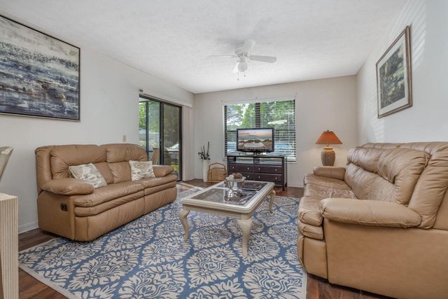 6537 SE Federal Highway 101, Stuart, FL 34997