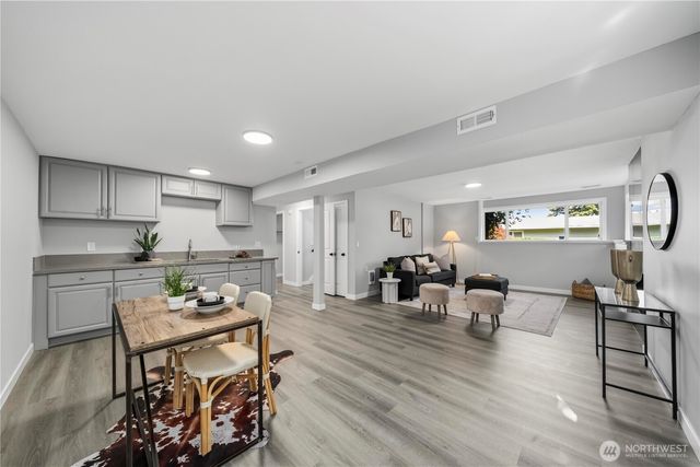 5227 56th Avenue S, Seattle, WA 98118