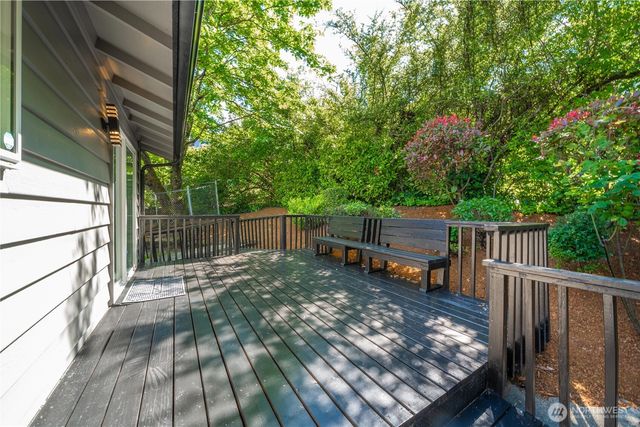 5227 56th Avenue S, Seattle, WA 98118