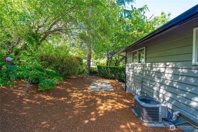 5227 56th Avenue S, Seattle, WA 98118
