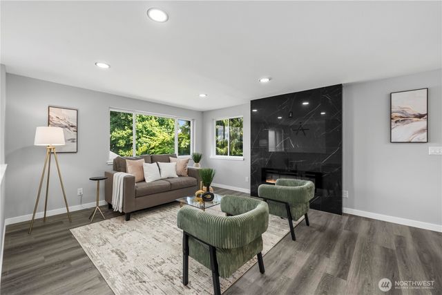5227 56th Avenue S, Seattle, WA 98118