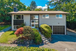 5227 56th Avenue S, Seattle, WA 98118