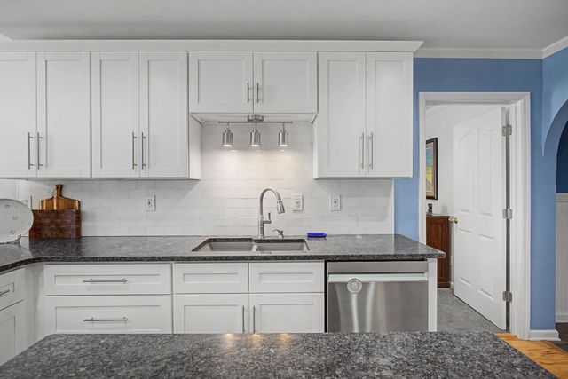 48 Woodland Cir, Lawrenceburg, TN 38464