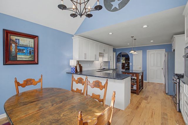 48 Woodland Cir, Lawrenceburg, TN 38464