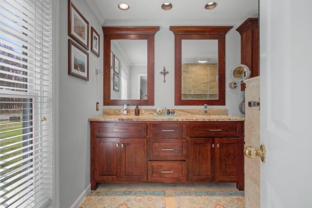 48 Woodland Cir, Lawrenceburg, TN 38464