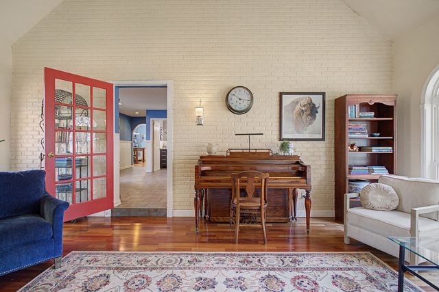 48 Woodland Cir, Lawrenceburg, TN 38464