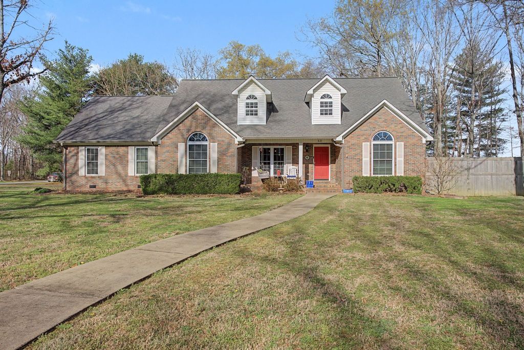 48 Woodland Cir, Lawrenceburg, TN 38464