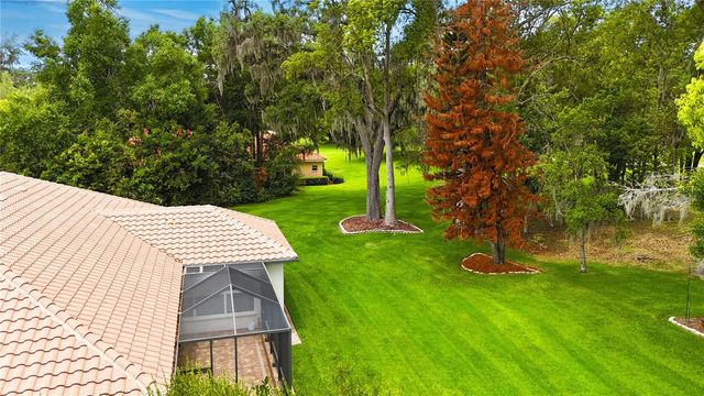 12649 OAK HOLLOW COURT, Dade City, FL 33525