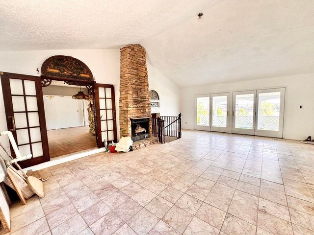 94 River Road, Covington, KY 41016