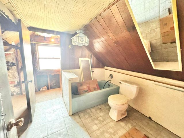 94 River Road, Covington, KY 41016