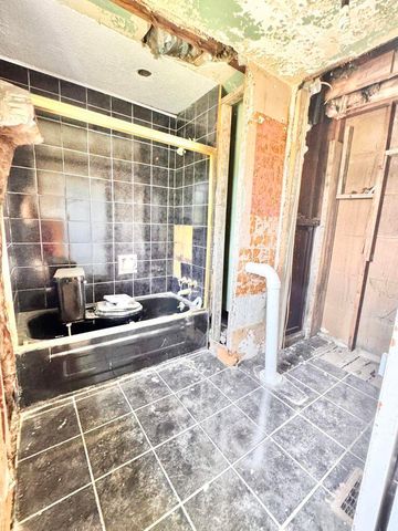 94 River Road, Covington, KY 41016