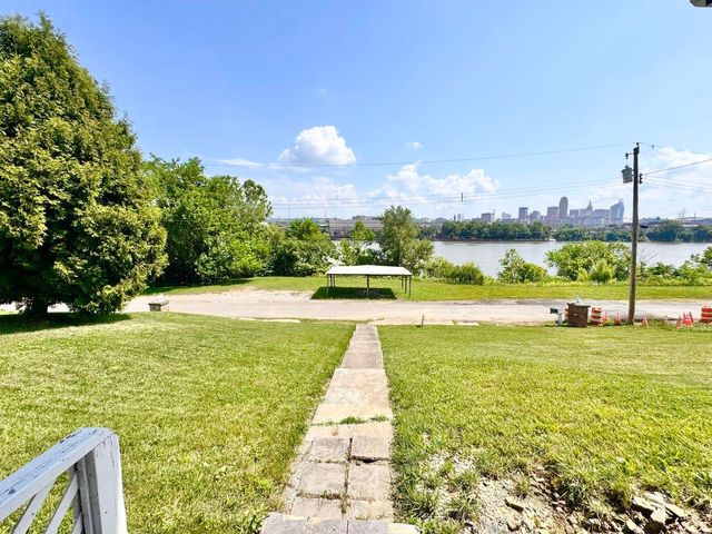 94 River Road, Covington, KY 41016