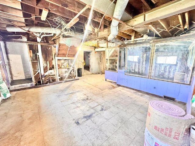 94 River Road, Covington, KY 41016