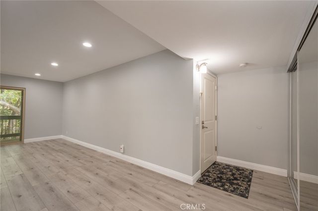 23647 Park Capri 87, Calabasas, CA 91302