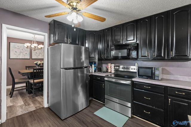 2912 Moss Road, Huntsville, AL 35810