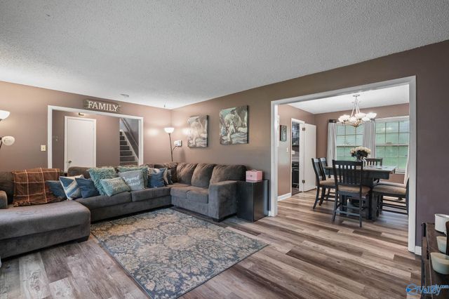2912 Moss Road, Huntsville, AL 35810