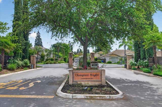 1003 E Freedom Avenue, Fresno, CA 93720