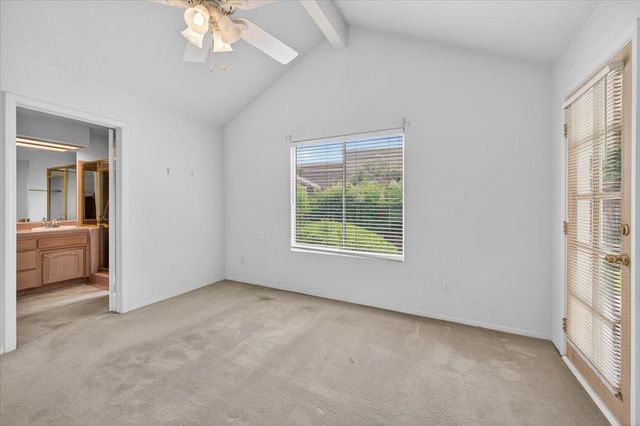 1003 E Freedom Avenue, Fresno, CA 93720