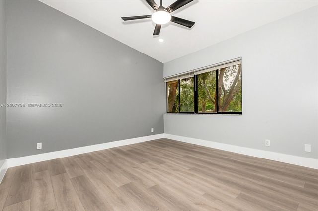7111 SW 42nd Place, Davie, FL 33314