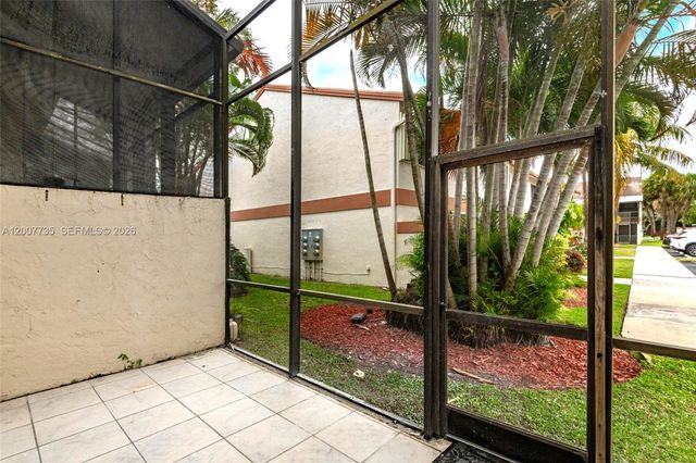 7111 SW 42nd Place, Davie, FL 33314