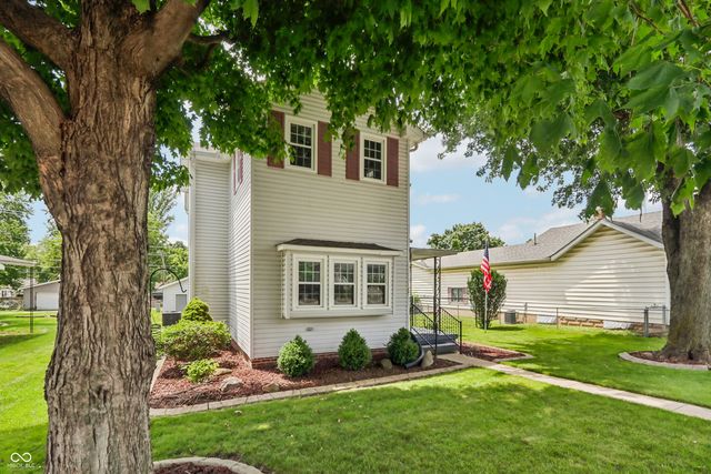 149 W Washington Street, Mooresville, IN 46158