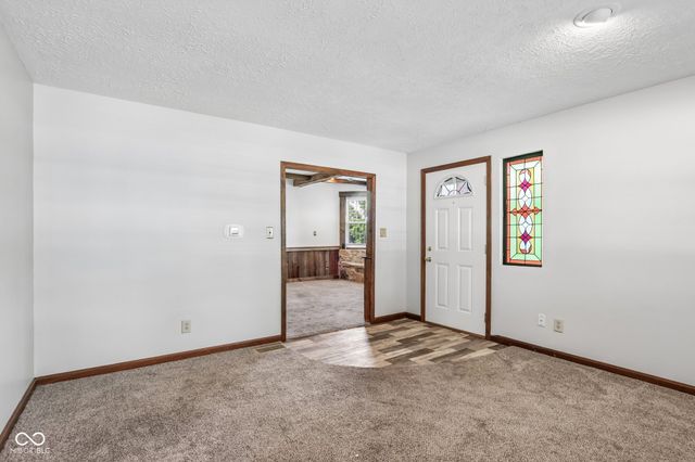 149 W Washington Street, Mooresville, IN 46158