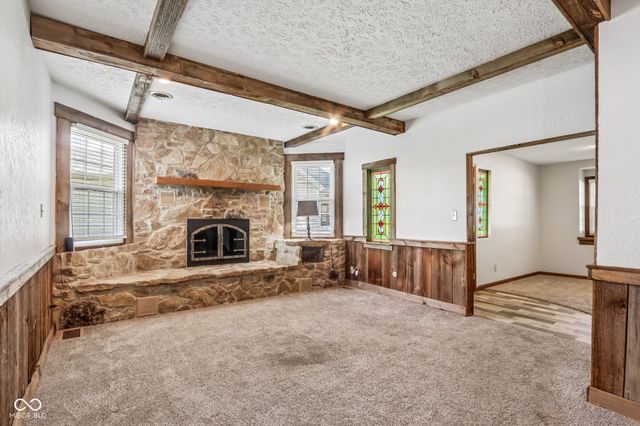 149 W Washington Street, Mooresville, IN 46158