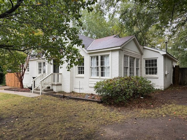 3872 E Britt David Road, Columbus, GA 31909