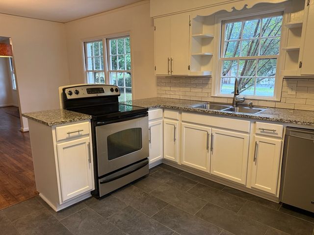 3872 E Britt David Road, Columbus, GA 31909