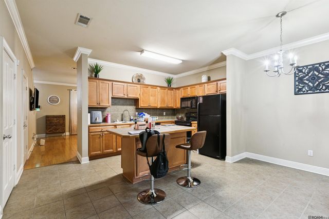 5172 Arlington Ct, Baton Rouge, LA 70820