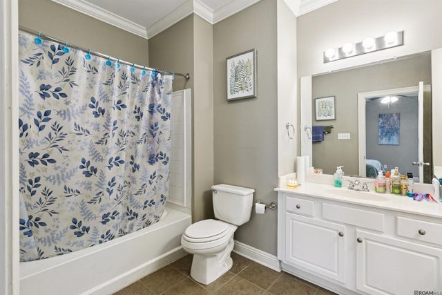 5172 Arlington Ct, Baton Rouge, LA 70820