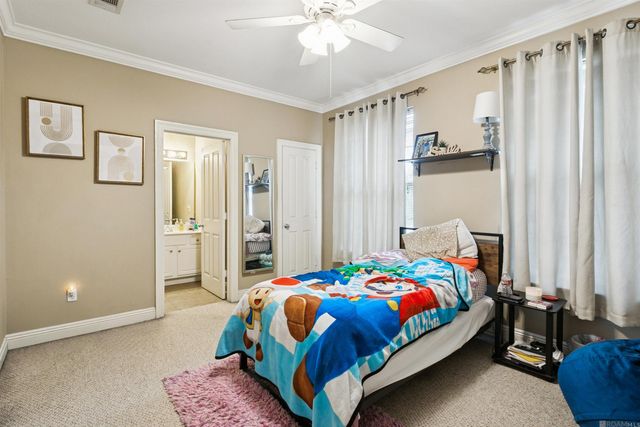 5172 Arlington Ct, Baton Rouge, LA 70820