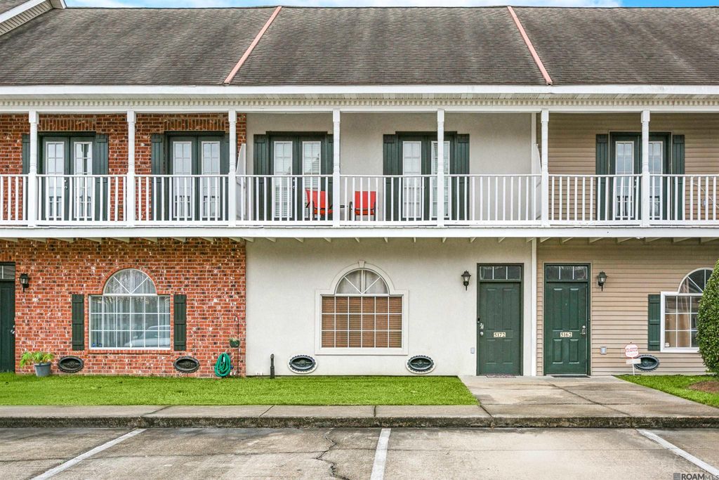 5172 Arlington Ct, Baton Rouge, LA 70820