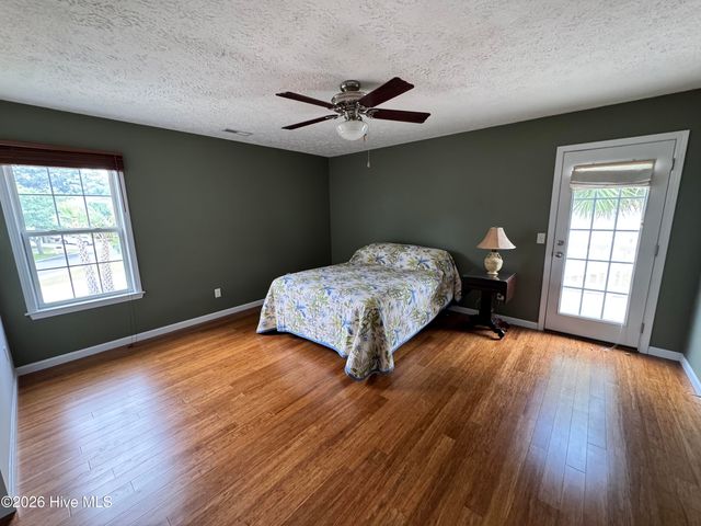 733 Ocracoke Drive, Wilmington, NC 28412