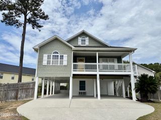 733 Ocracoke Drive, Wilmington, NC 28412