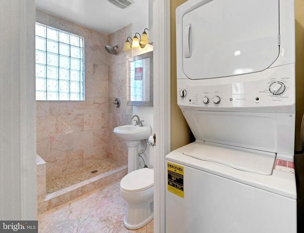 19 HAMILTON ST NE, Washington, DC 20011