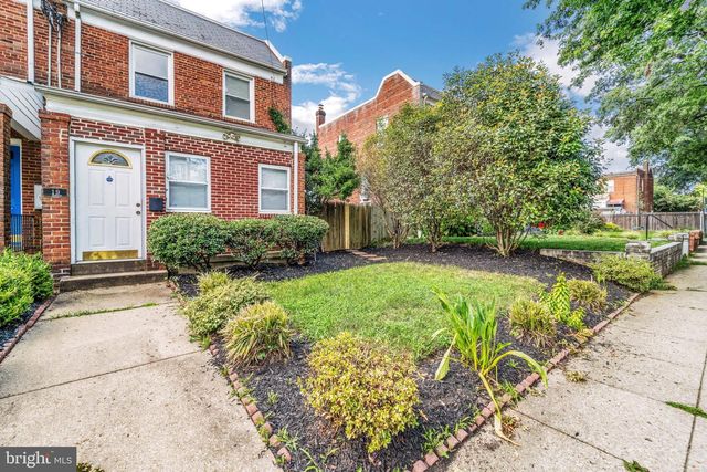 19 HAMILTON ST NE, Washington, DC 20011