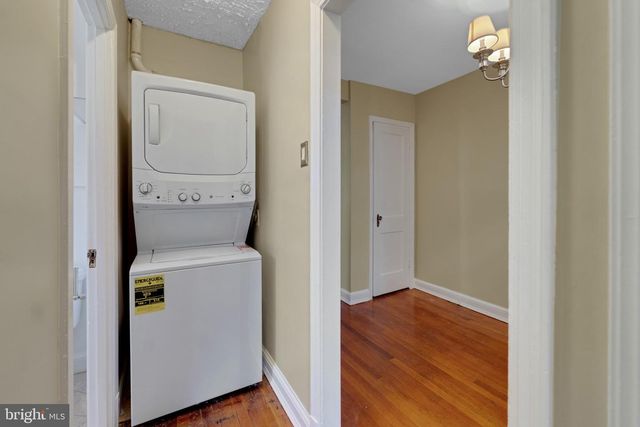 19 HAMILTON ST NE, Washington, DC 20011