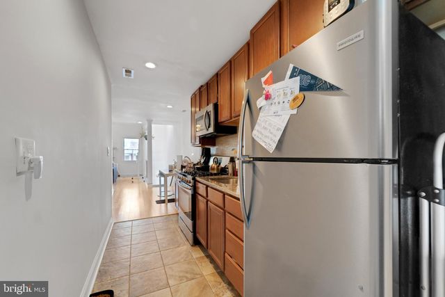 19 HAMILTON ST NE, Washington, DC 20011
