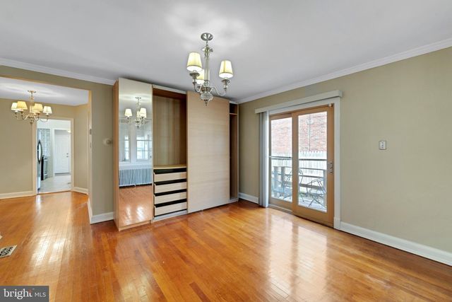 19 HAMILTON ST NE, Washington, DC 20011