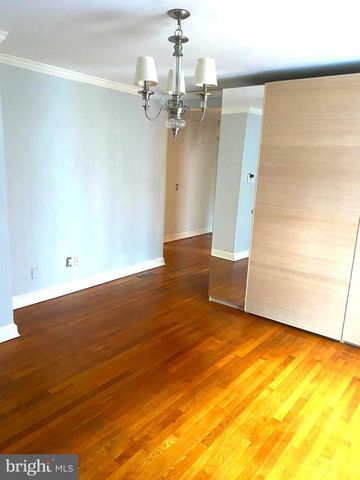 19 HAMILTON ST NE, Washington, DC 20011