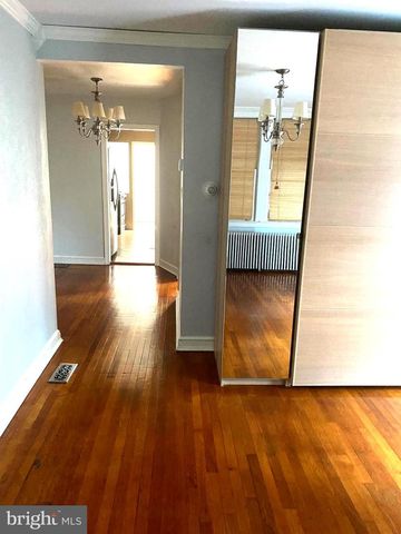 19 HAMILTON ST NE, Washington, DC 20011
