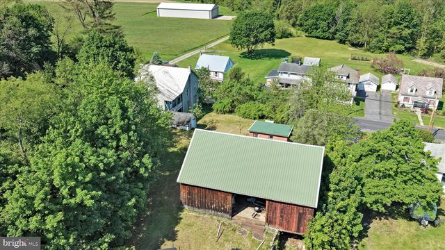 29 ROCK RD, Pine Grove, PA 17963