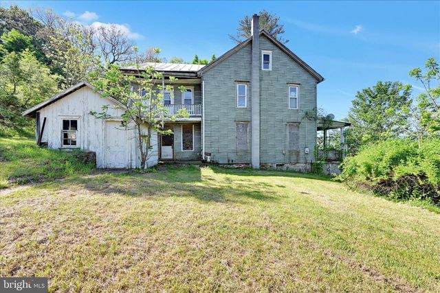 29 ROCK RD, Pine Grove, PA 17963