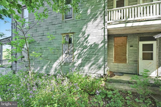29 ROCK RD, Pine Grove, PA 17963