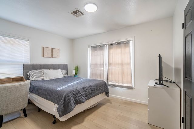 3106 Douglas Dr, Midland, TX 79701