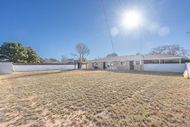 3106 Douglas Dr, Midland, TX 79701